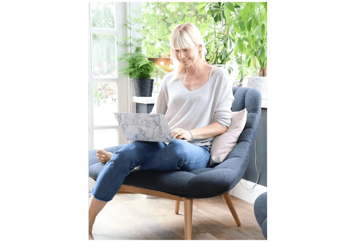 Jen Fairbairns' approach to identity coaching